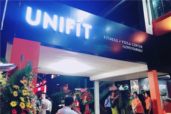 2000m2 sàn phối hợp cho Unifit